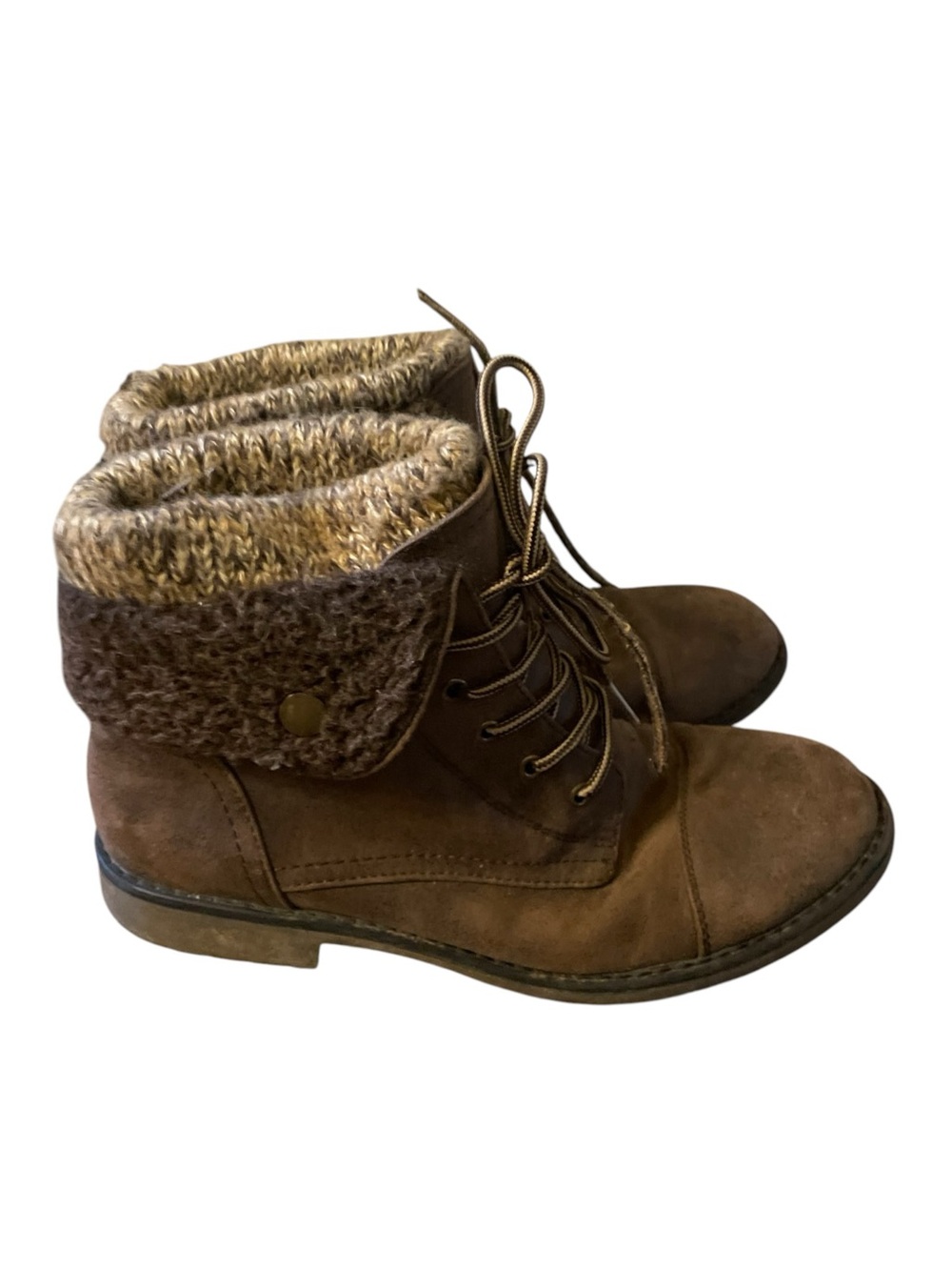 I2- Cliffs by White Mountain Brown Knit-Cuff Lace-Up Women's size 9 Boots